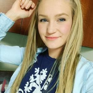 Meet your Posher, Alyson